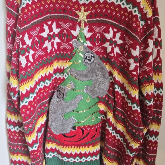 33 Degrees Sweaters - 33 Degrees Christmas Sloth Sweater Size Large